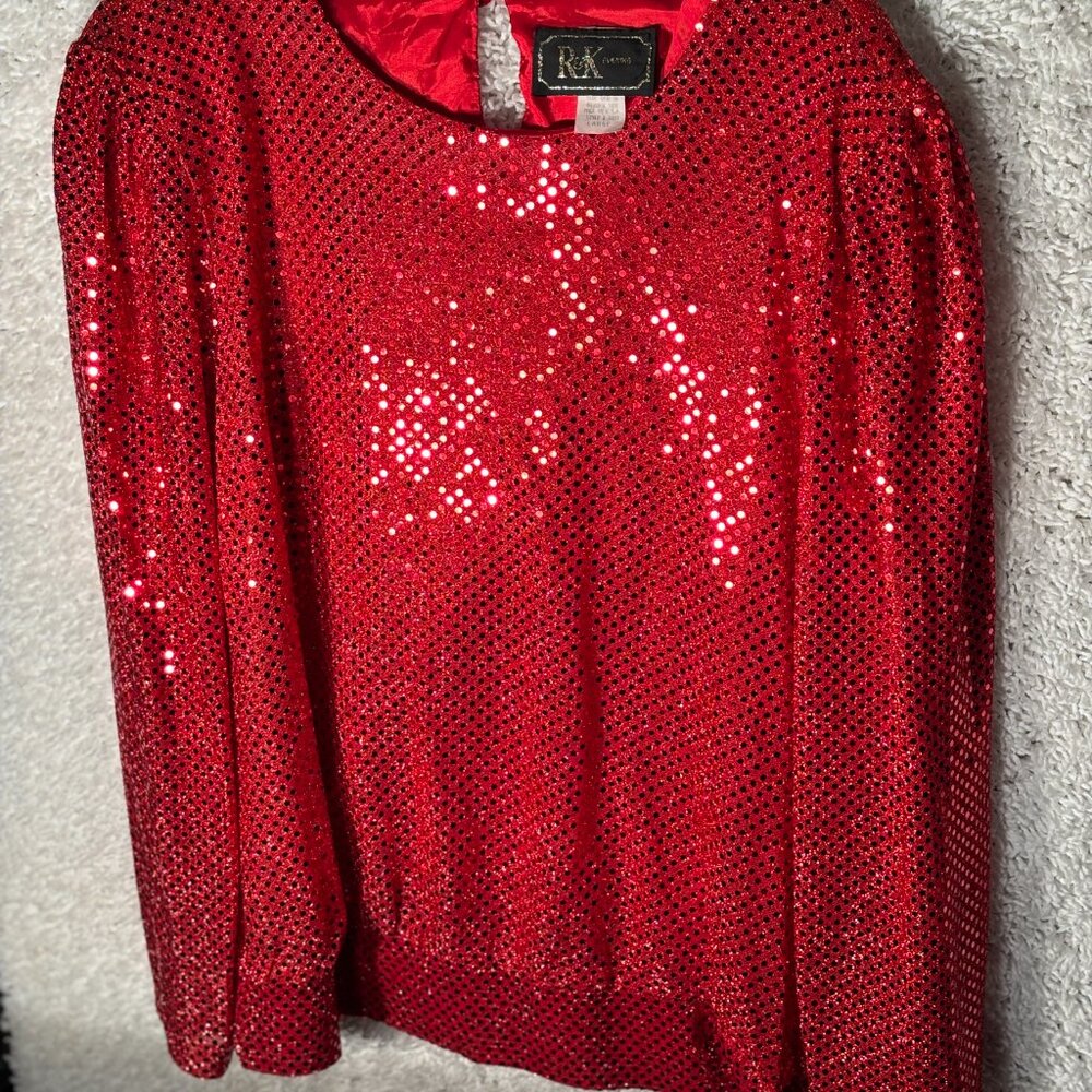 WOMEN'S RED SEQUIN TOP. USED GREAT CONDITION SIZE L BRAND R & K EVENING